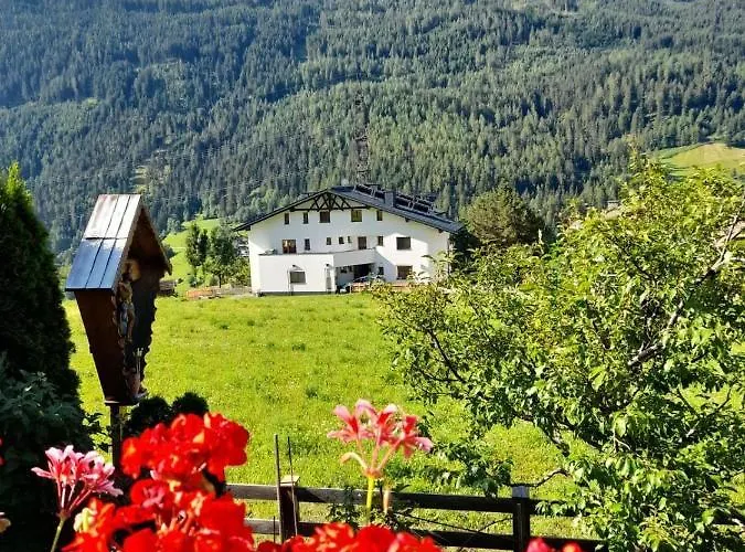 Haus Gabriel * فليس